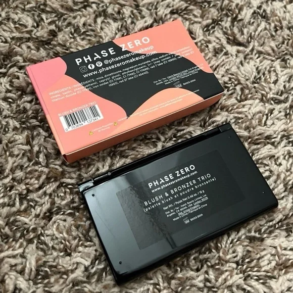 Phase Zero Makeup: Blush & Bronzer Trio - Picture 8 of 9